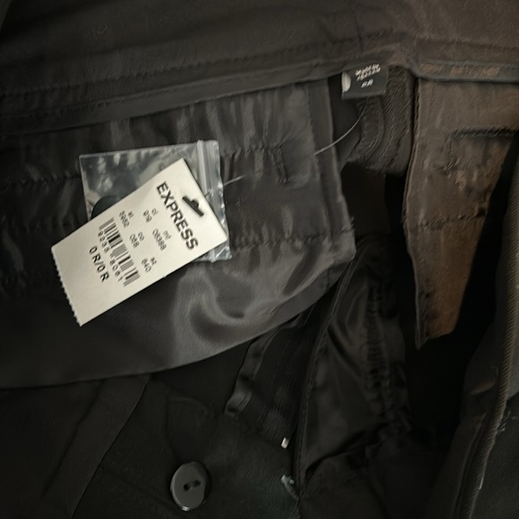 Express pants - Picture 5 of 9